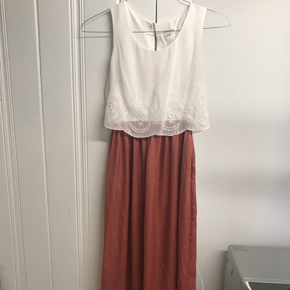 Xs mid length dress